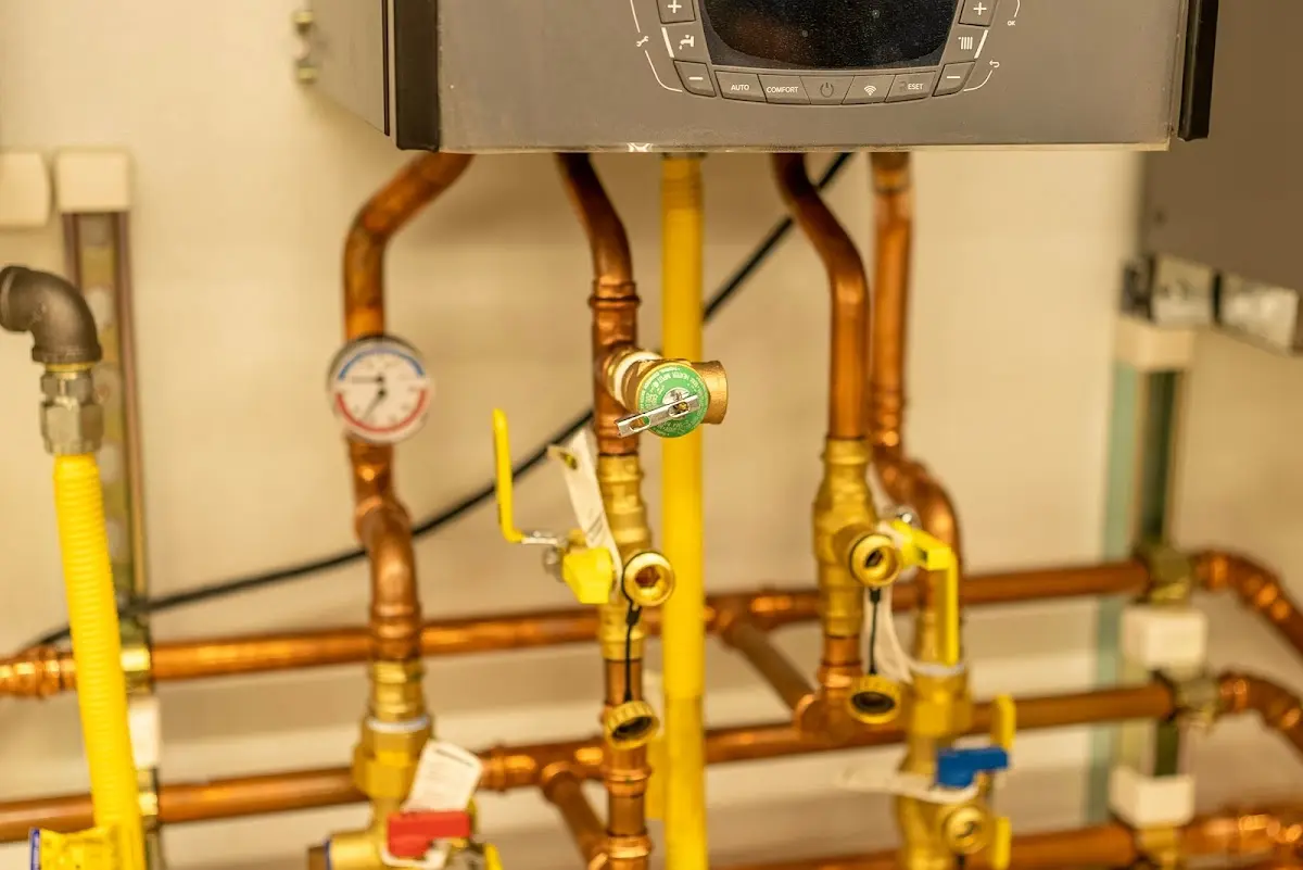 Licensed technician providing Pipe Repair for a homeowner in Cottage Lake